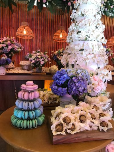 flavia-dias-macarons-caixas-torres-casamento-1